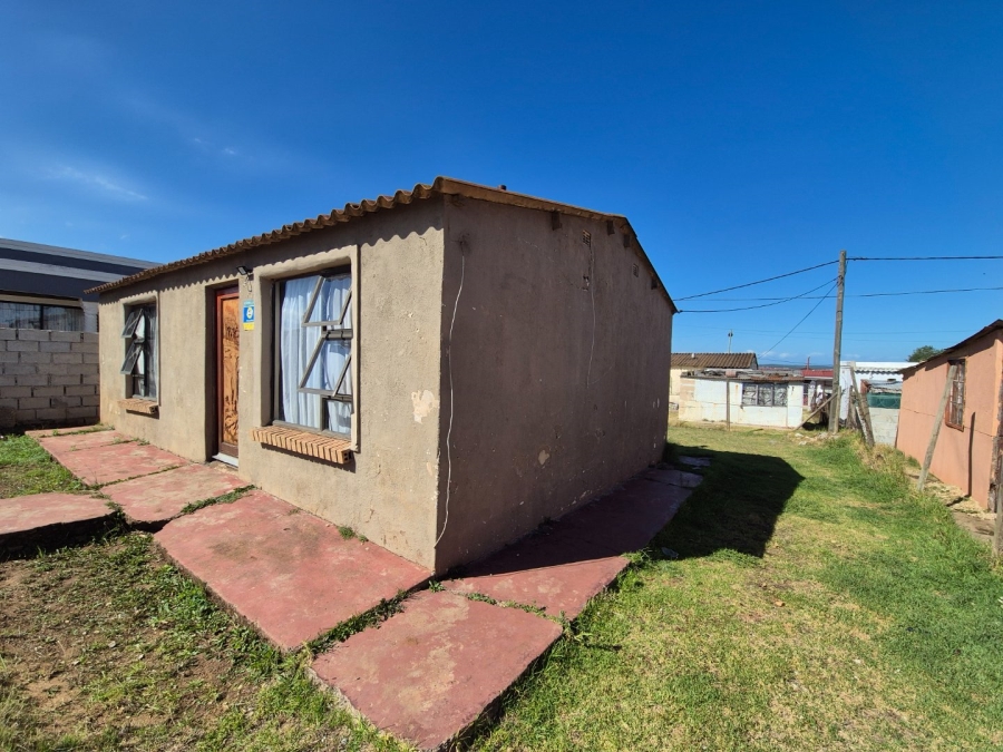 2 Bedroom Property for Sale in Kwa Nobuhle Eastern Cape